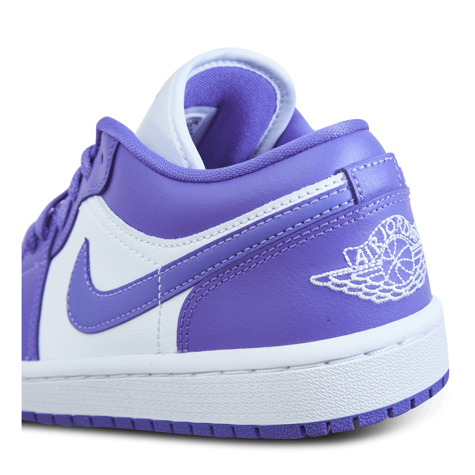 ウィメンズ Nike Air Jordan 1 Low Psychic Purple (Women's) Air Jordan 1 Low Women's Psychic Purple White | SneakerNews.com