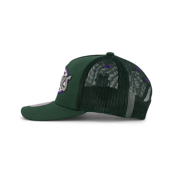 Bucks Team Seal Trucker HWC