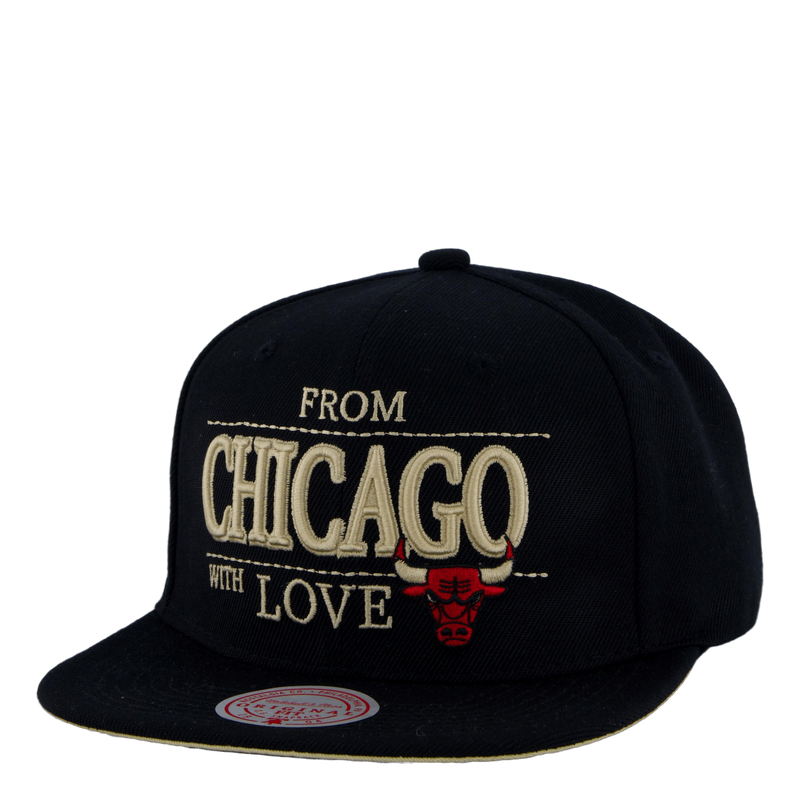 With Love Snapback Chicago Bul Black