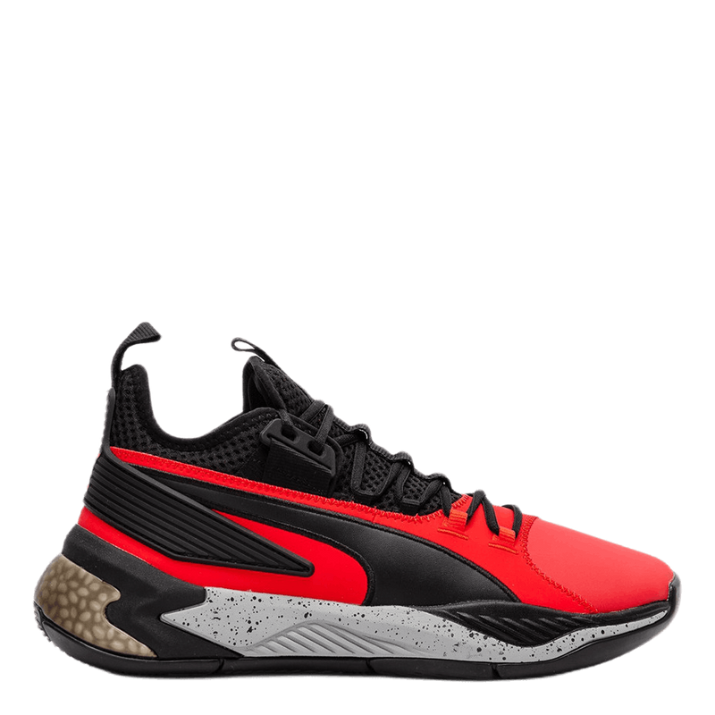 Uproar online hybrid court