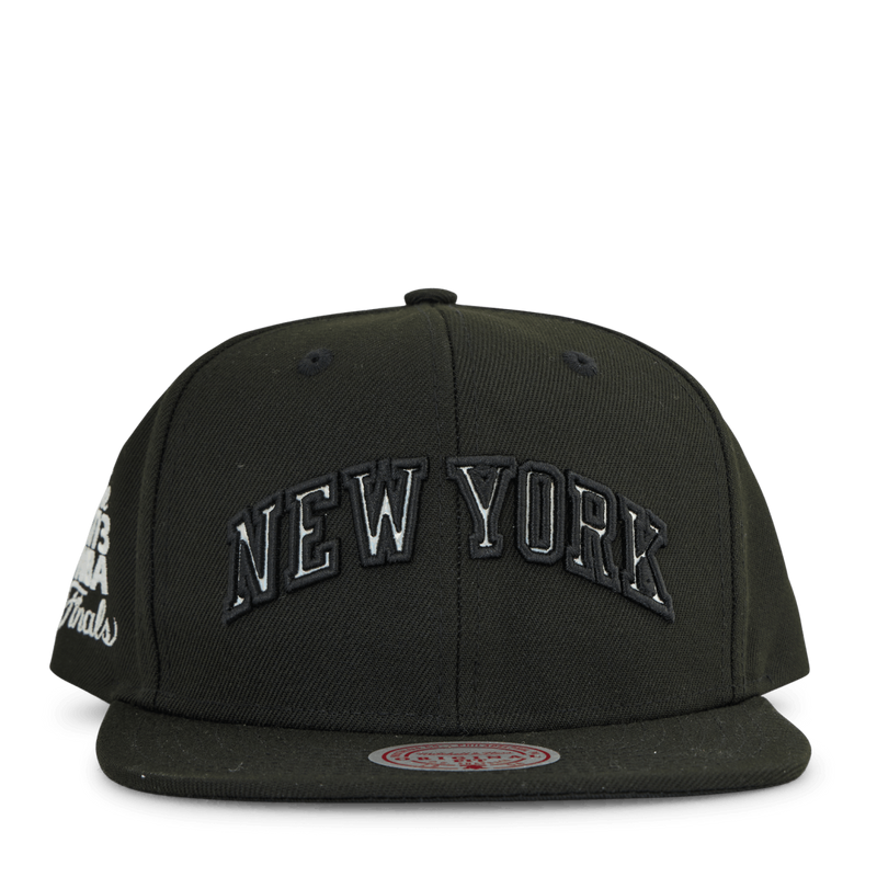 Knicks Iridescent Wordmark Snapback HWC