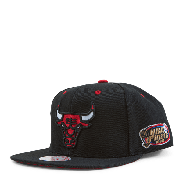 Bulls The Champs Snapback