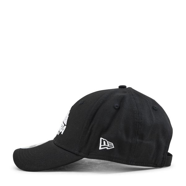 Mountain Emb 9FORTY