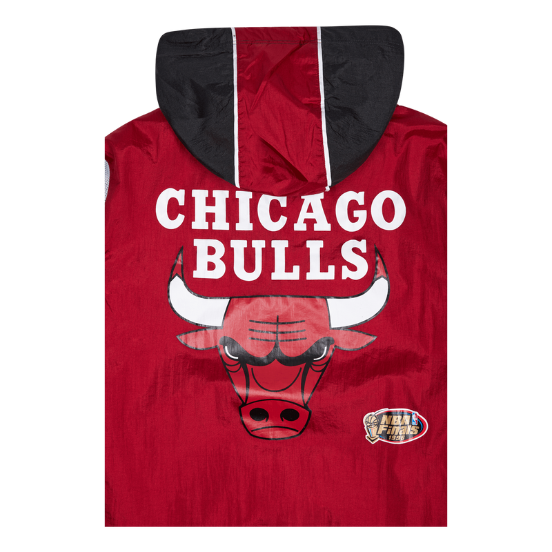 Bulls Highlight Reel Windbreak