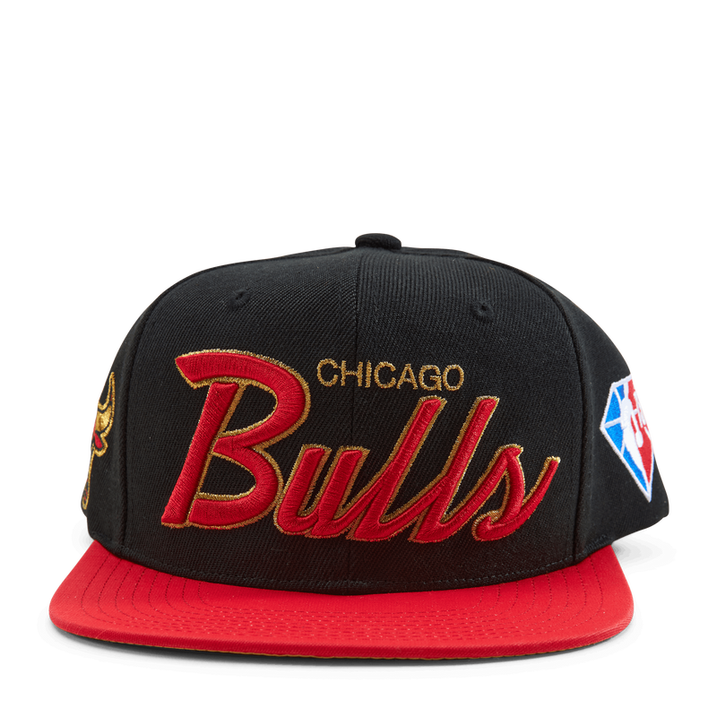 Bulls NBA 75th Gold Snapback
