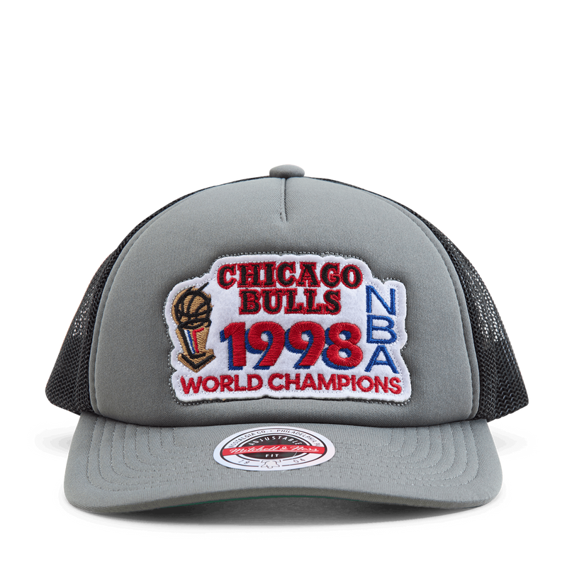 Bulls 1998 Championship Trucker Dark