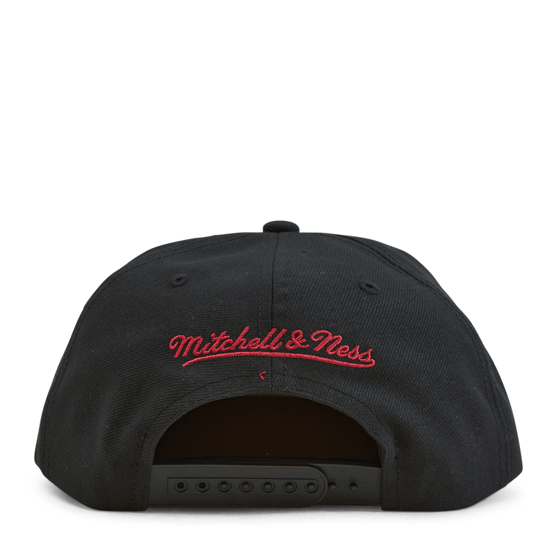 Bulls Dual Whammy Snapback