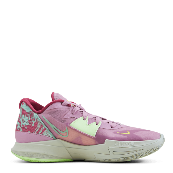 Kyrie Low 5