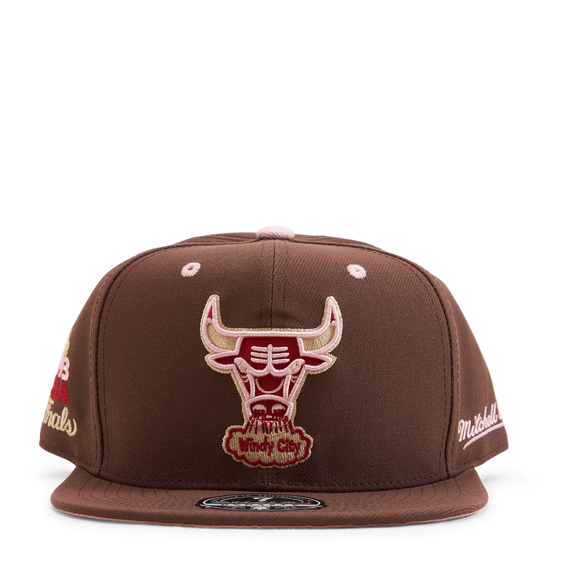 CHICAGO BULLS NBA SUGAR BACON FITTED HAT 6HSFSH21250-CBUBROW