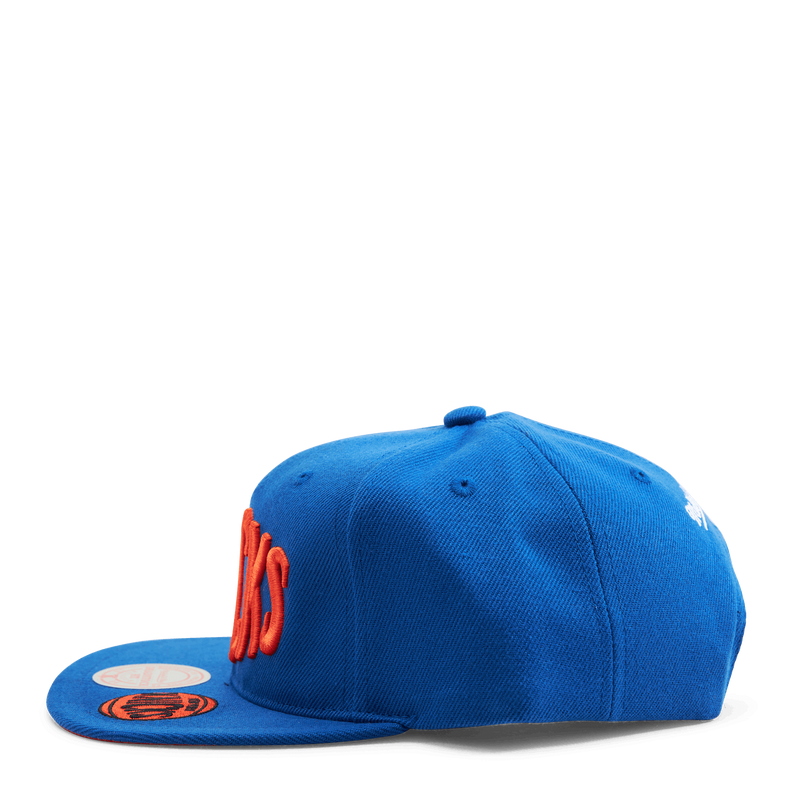 Knicks Dead Remix Deadstock Snapback