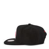 B Snapback