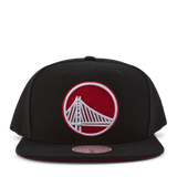 B Snapback