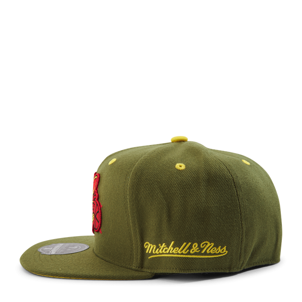 Dusty Fitted HWC