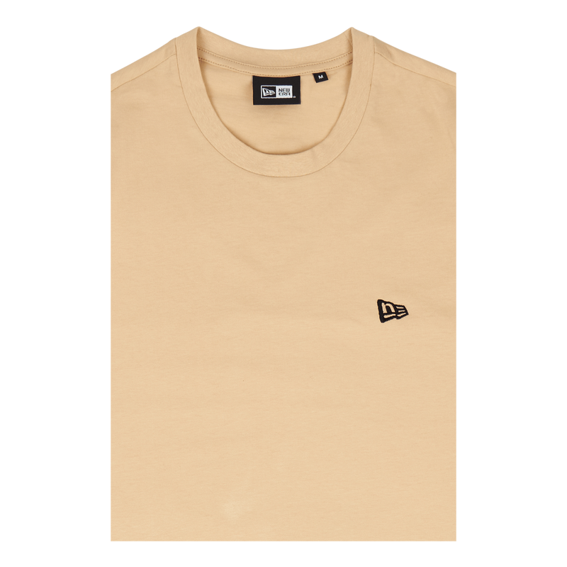 NE ESSENTIALS TEE NEW ERA