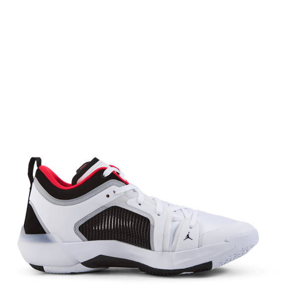 Air Jordan XXXVII Low